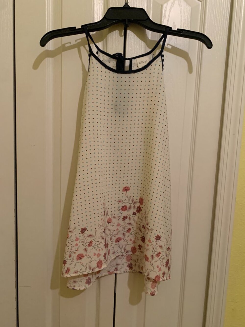 Women's Kaileigh Floral Sleeveless Dress - Size M